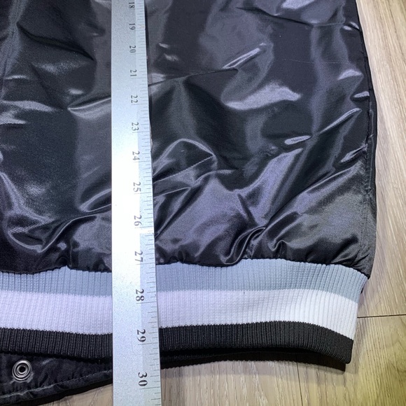 Men’s Raiders Starter Jacket - Picture 3 of 8